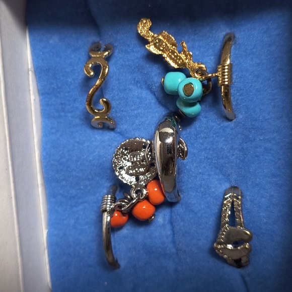 Fun In The Sun Toe Ring Set - Picture 2 of 4